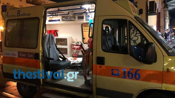 Πτώση γυναίκας από τον τρίτο όροφο πολυκατοικίας στη Θεσσαλονίκη