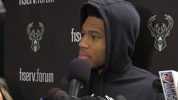 Αντετοκούνμπο: Δεν γονατίζουμε, είμαστε η καλύτερη ομάδα στο ΝΒΑ – ΒΙΝΤΕΟ