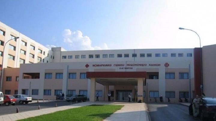 Βουτιά στο κενό για 66χρονη στα Χανιά