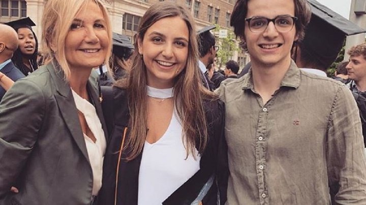 Πτυχιούχος η κόρη του Κυριάκου Μητσοτάκη – Η ανάρτηση στο instagram – ΦΩΤΟ