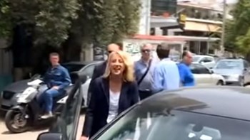 Η Ελένη Λουκά “ξαναχτύπησε” – Η φραστική της επίθεση στη Ρένα Δούρου – ΒΙΝΤΕΟ