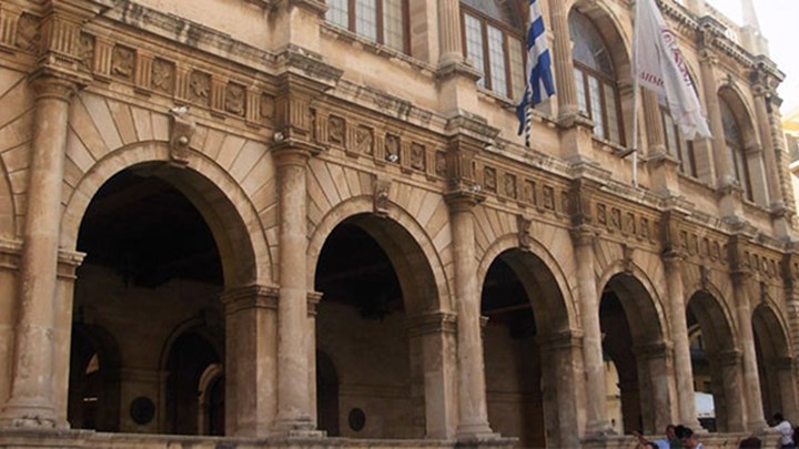 Αυτοί είναι οι δύο υποψήφιοι που περνούν στον β’ γύρο του Δήμου Ηρακλείου