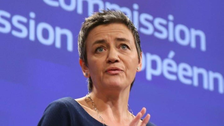 Η Επίτροπος Ανταγωνισμού Βεστάγκερ διεκδικεί την προεδρία της Ευρωπαϊκής Επιτροπής