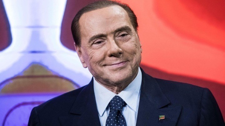 Η επιστροφή του Σίλβιο Μπερλουσκόνι μέσω Ευρωβουλής