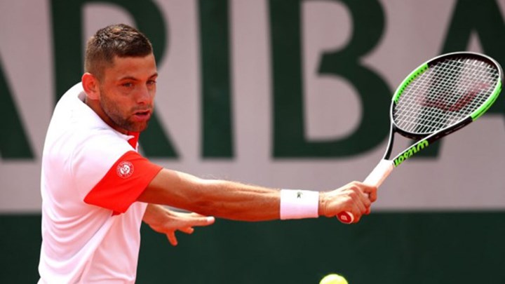 Όρθιος σε ματσάρα ο Κραΐνοβιτς, «βλέπει» Τσιτσιπά