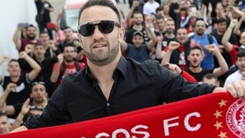 Υποδοχή για Βαλμπουενά στα γραφεία του Ολυμπιακό