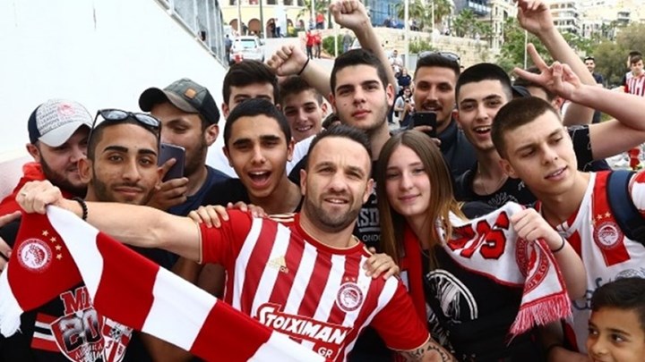 Ανακοινώθηκε ο Βαλμπουενά από τον Ολυμπιακό – ΦΩΤΟ