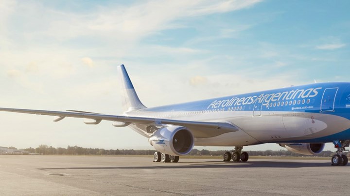 Ταλαιπωρία για δεκάδες χιλιάδες επιβάτες στην Αργεντινή – 24ωρη απεργία κήρυξε ο δημόσιος αερομεταφορέας της χώρας