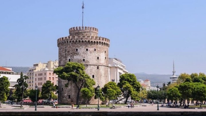 Η μάχη του σταυρού σε Θεσσαλονίκη και Πειραιά – Ποιοι εκλέγονται