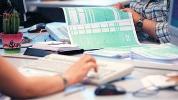 Εξετάζεται παράταση της προθεσμίας για τις φορολογικές δηλώσεις – Τι θα γίνει με την ένταξη στις 120 δόσεις