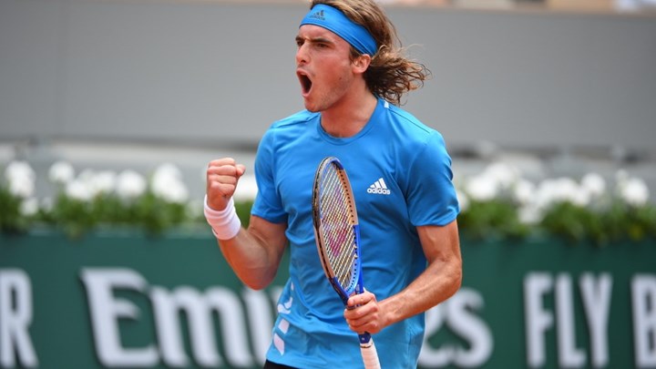 “Ίδρωσε” αλλά τα κατάφερε ο Τσιτσιπάς – Για πρώτη φορά στον τρίτο γύρο του Ρολάν Γκαρός