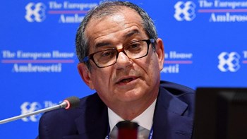 Η Ιταλία κινδυνεύει με πρόστιμο 3,5 δισ. ευρώ από την ΕΕ για την αύξηση του χρέους της