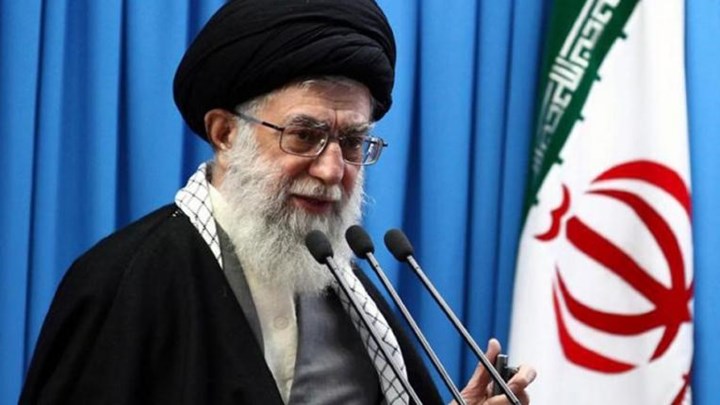 Αγιατολάχ Αλί Χαμενεΐ: Δεν θα διαπραγματευτούμε με τις ΗΠΑ
