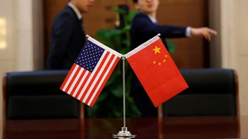Ο υφυπουργός Εξωτερικών της Κίνας κατηγορεί τις ΗΠΑ για απροκάλυπτη «οικονομική τρομοκρατία»
