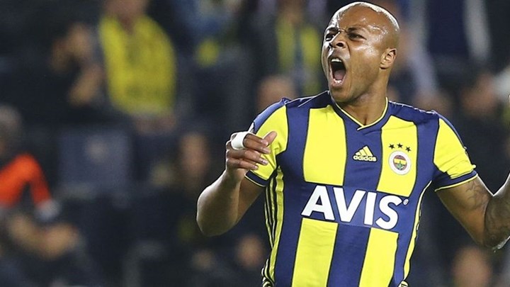 «Κυνηγά» Αγιού ο Ολυμπιακός, πλησιάζει σε Ματέο Γκαρσία