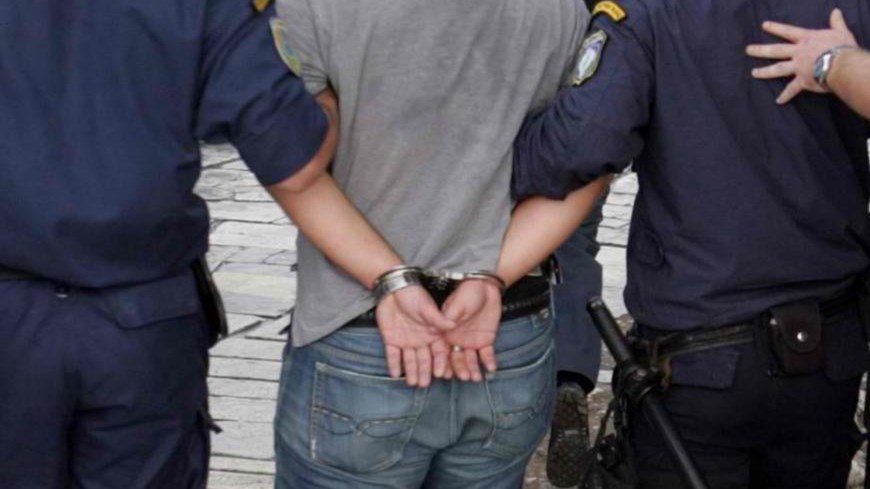 Σοκ στη Ρόδο: 19χρονος εκβίαζε ανήλικη με φωτογραφίες και βίντεο