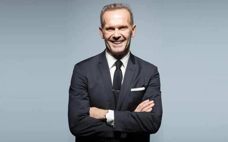 Δείτε τι έκανε ο Κωστόπουλος την ώρα που παντρευόταν η Μπαλατσινού – ΦΩΤΟ