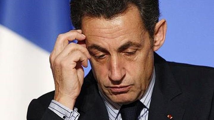 Παραπέμπεται σε δίκη ο Σαρκοζί