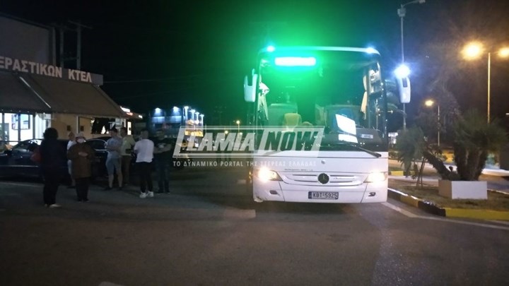 Περιπέτεια για επιβάτες λεωφορείου στην Εθνική Οδό – ΒΙΝΤΕΟ – ΦΩΤΟ