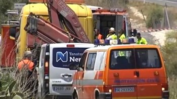 Ρέγες: Οι πρώτες εικόνες από τον τόπο του δυστυχήματος – ΒΙΝΤΕΟ