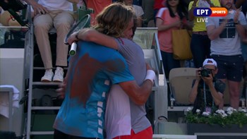 LIVE – Η επική μάχη του Τσιτσιπά με τον Βαβρίνκα στο πέμπτο σετ – ΦΩΤΟ