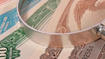 Handelsblatt: Οι επενδυτές στοιχηματίζουν σε πολιτική αλλαγή στην Ελλάδα