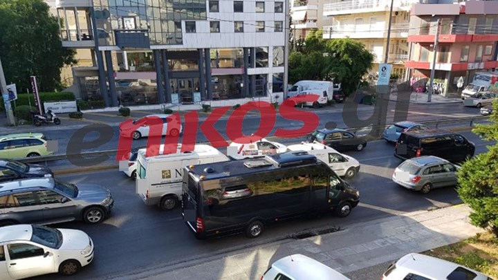 Κυκλοφοριακό κομφούζιο στην Αθήνα – Δείτε ποιοι δρόμοι είναι μποτιλιαρισμένοι