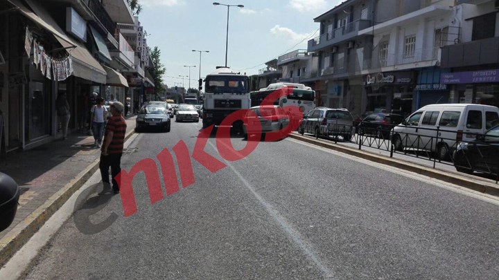 Τροχαίο ατύχημα στην Παλλήνη – ΦΩΤΟ αναγνώστη