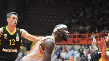 Ημιτελικοί Basket League: «Ψυχωμένος» ο Προμηθέας «πάτησε» με 70-54 την ΑΕΚ