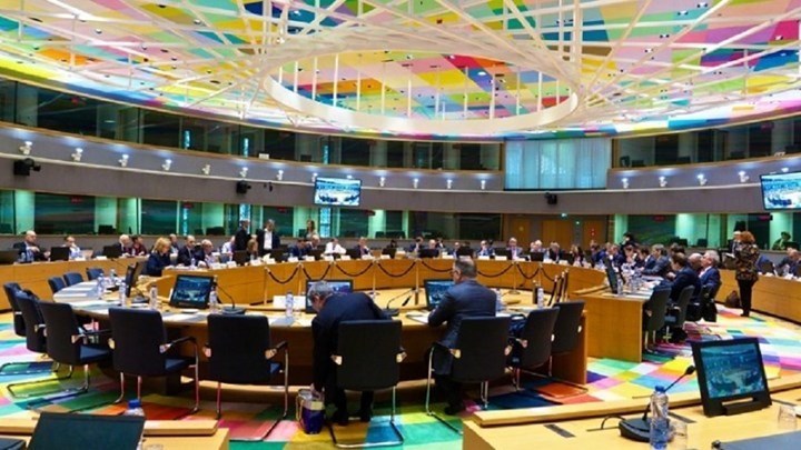 Crash test τον Ιούλιο με τους δανειστές – Το Eurogroup της Πέμπτης και τα ανοικτά μέτωπα