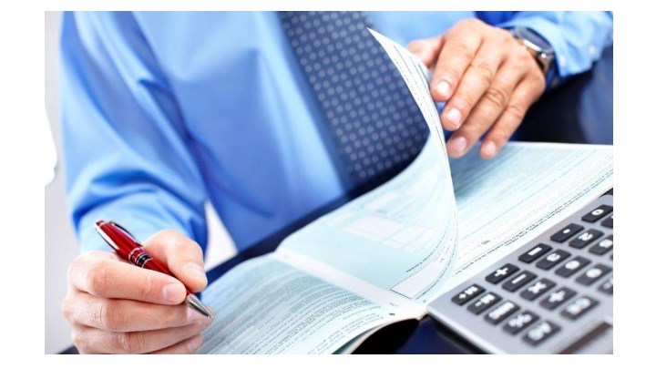 Ποιοι πρέπει να περάσουν από την εφορία πριν από την υποβολή της δήλωσής τους