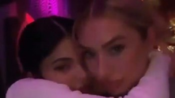 “Άγρια” νύχτα για την Κάιλι Τζένερ – Πάρτι έως το ξημέρωμα με την Ελληνίδα κολλητή της – ΒΙΝΤΕΟ