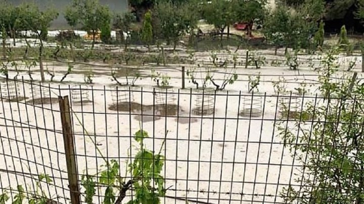 Έστρωσε… χαλάζι και στην Πελοπόννησο – ΦΩΤΟ