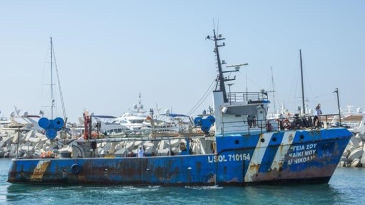 Οι τουρκικές απειλές έχουν ακινητοποιήσει τα κυπριακά ψαροκάικα – Οι καταγγελίες και τα τουρκικά ψάρια που «βαφτίζονται» κυπριακά