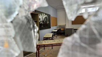 Μαθητές προσήχθησαν σε αστυνομικό τμήμα έπειτα από καταγγελία για βανδαλισμούς – Τι δήλωσε η πρόεδρος του Συλλόγου Γονέων και Κηδεμόνων στο enikos.gr