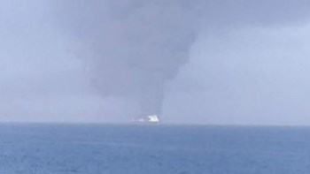 Από τορπίλη χτυπήθηκε το ένα δεξαμενόπλοιο στον Κόλπο του Ομάν