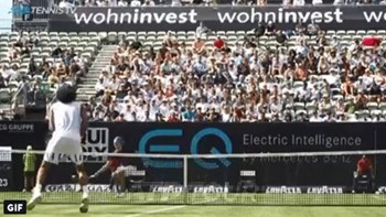 Ο πόντος της χρονιάς στο τένις – Η εντυπωσιακή «βουτιά» του Ντάστιν Μπράουν – ΒΙΝΤΕΟ