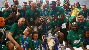 Η απονομή του τροπαίου στον πρωταθλητή Παναθηναϊκό – ΒΙΝΤΕΟ – ΦΩΤΟ