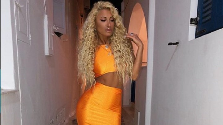 “Καύσωνας” η Τούνη στη Μύκονο – ΦΩΤΟ