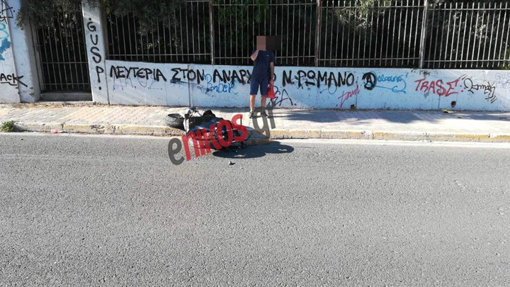 Σοβαρό τροχαίο με μοτοσικλετιστή στην Παλλήνη – ΦΩΤΟ αναγνώστη