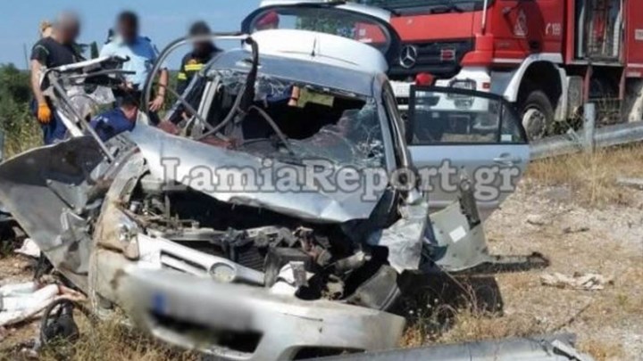 Θανατηφόρο τροχαίο στη Φθιώτιδα: Νεκρός ο 21χρονος οδηγός, χαροπαλεύει η 16χρονη αδελφή του – Σοκάρουν οι εικόνες – ΦΩΤΟ