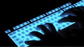 Ηθοποιός του Χόλιγουντ διέρρευσε γυμνές φωτογραφίες της – Ο εκβιασμός που δεχόταν από χάκερ – ΦΩΤΟ