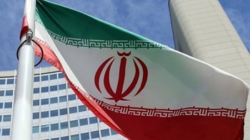 Η Τεχεράνη καλεί τις ΗΠΑ να αποχωρήσουν από τον Κόλπο
