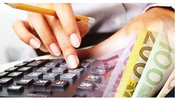 Πόσες αιτήσεις έχουν υποβληθεί για τις 120 δόσεις στην εφορία – Πάνω από 1 δισ. ευρώ οι ρυθμισμένες οφειλές