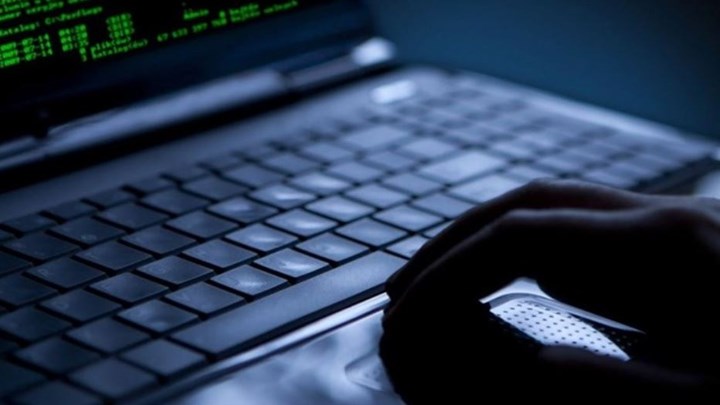 Sextortion Scam: Συναγερμός και στην Ελλάδα για τη νέα διαδικτυακή απάτη – Τι πρέπει να προσέξετε