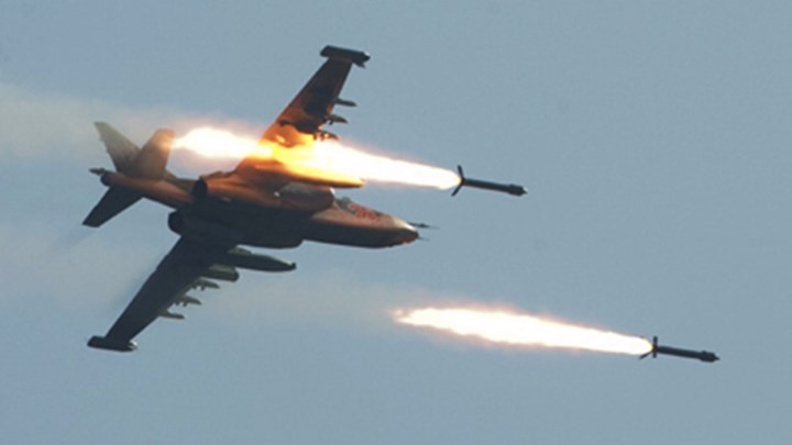 Aεροπορική επιδρομή εναντίον πετρελαϊκής εγκατάστασης στη Λιβύη – Τρεις τραυματίες
