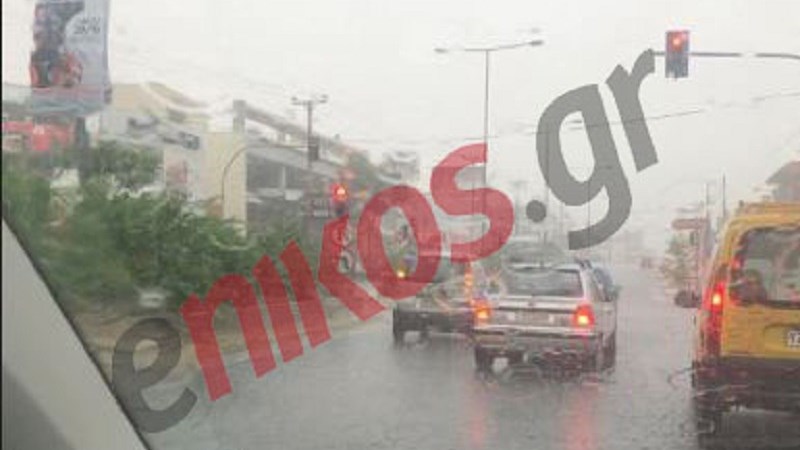 Ακινητοποιημένο όχημα στη Λ.Μαραθώνος – ΤΩΡΑ – ΦΩΤΟ αναγνώστη