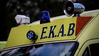 Μοτοσυκλέτα παρέσυρε και τραυμάτισε θανάσιμα ηλικιωμένο