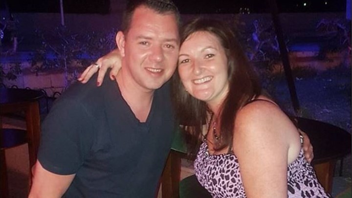 Σε εφιάλτη μετατράπηκε η πρώτη νύχτα του γάμου ενός ζευγαριού – Μάχη για τη ζωή του δίνει ο γαμπρός – ΦΩΤΟ