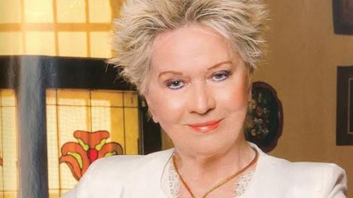 Η Έρρικα Μπρόγιερ γυρνά στο σανίδι για χάρη της «Παριζιάνας»